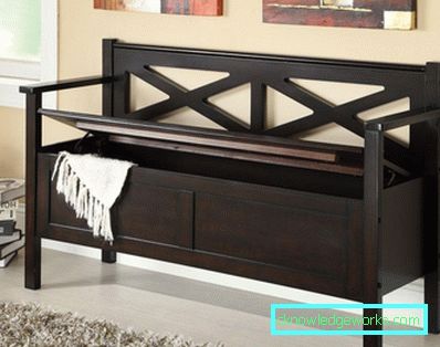 Sofas in der Küche mit Aufbewahrungsbox Sofas in der Küche mit Aufbewahrungsbox