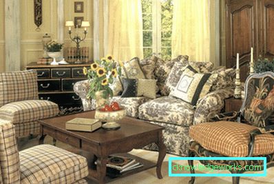 Foto: Möbel im provenzalischen Wohnzimmer