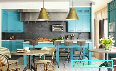 235-Küche in türkisfarbenen Tönen der Idee