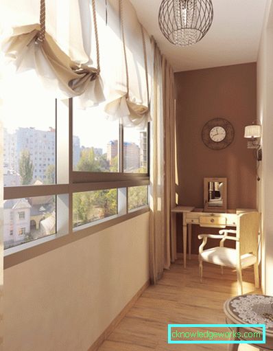 Design der Küche, kombiniert mit einem Balkon Design der Küche, kombiniert mit einem Balkon