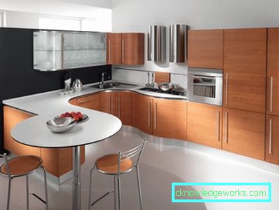 Küchendesignfläche von 8 Quadratmetern. meter mit kühlschrank Küchendesignfläche von 8 Quadratmetern. meter mit kühlschrank