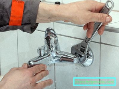 Was tun, wenn der Wasserhahn im Badezimmer tropft? Was tun, wenn der Wasserhahn im Badezimmer tropft?