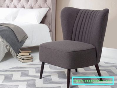 427-Sessel im Schlafzimmer - Foto ungewöhnlich