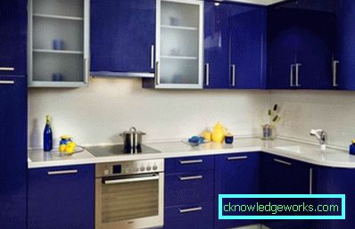 331-Blue Kitchen - perfekt