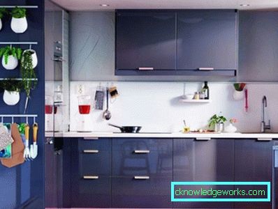 331-Blue Kitchen - perfekt