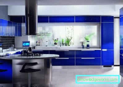 331-Blue Kitchen - perfekt