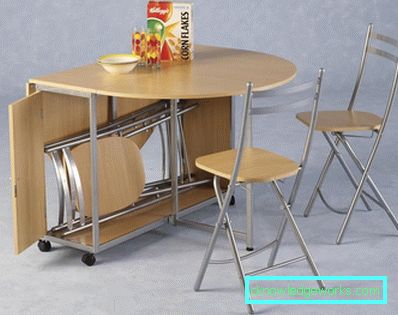 Kleine Klapptische für eine kleine Küche Kleine Klapptische für eine kleine Küche