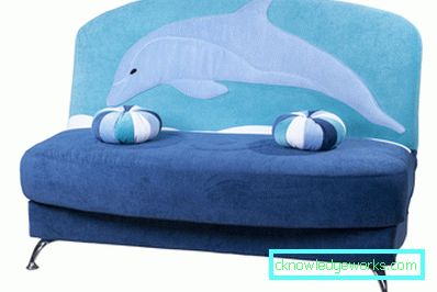 Kleines Sofa in der Küche Kleines Sofa in der Küche