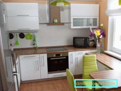 Kleine Küchen in kleinen Wohnungen - Innenarchitektur auf dem Foto