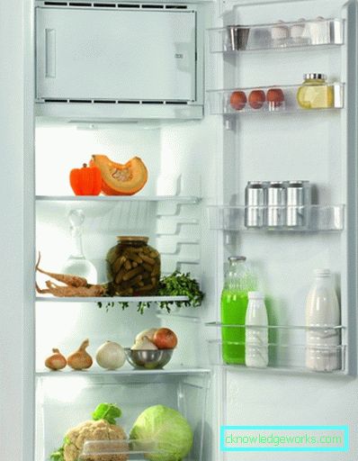 Kühlschrank macht Kühlschrank macht