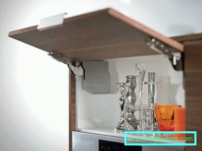 Küchenschränke füllen Küchenschränke füllen