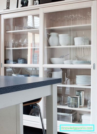Freistehender Standschrank Freistehender Standschrank