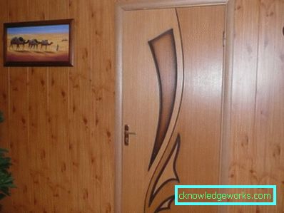 Wanddekoration im Flur mit Laminat - Fotodesign