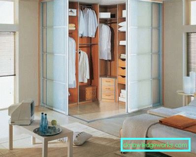 Schlafzimmer mit Ankleidezimmer - Innenfotos Schlafzimmer mit Ankleidezimmer - Innenfotos