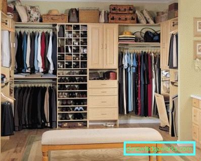 Schlafzimmer mit Ankleidezimmer - Innenfotos Schlafzimmer mit Ankleidezimmer - Innenfotos