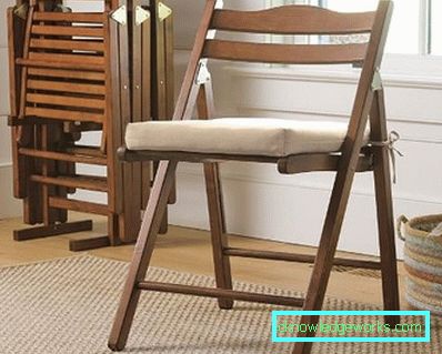 Stühle mit Rückenlehne - eine praktische Option für Haus und Garten