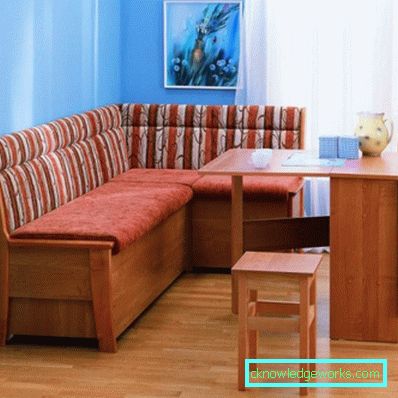 Ecksofa für eine kleine Küche Ecksofa für eine kleine Küche