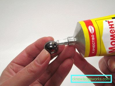 Moment Universal Adhesive: Eigenschaften und Anwendung Moment Universal Adhesive: Eigenschaften und Anwendung