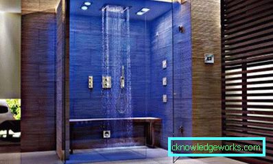 Badezimmer mit Dusche